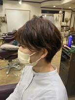 美容室 メザミー MESAMIES 20代30代40代エアリーレイヤーショートナチュラル黒髪暗髪