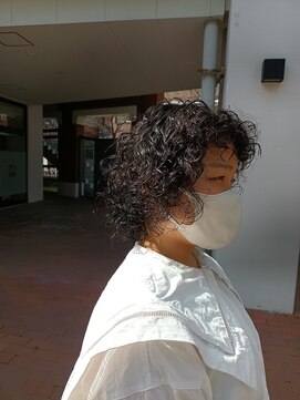 ヘア ニニ(Hair 22) くるくる天使パーマ