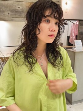 アイヴィ 表参道(IVY) レイヤーウルフパーマヘア 簡単パーマ モードヘア[村上雅人]