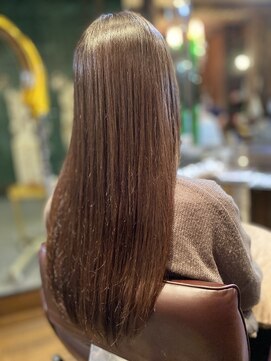 アルター(aL ter) カット　＋　トリートメント　で潤いヘア