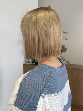 リル 茅ヶ崎(Liru:) 黒髪/ボブルフ/ネビージュ/小顔/ワンレン/茅ヶ崎/髪質改善/前髪