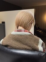 ジアン テラス(GIEN TERRASSE)&nbsp;#ぱつっとボブ#ハイトーンボブ/岸本 理希