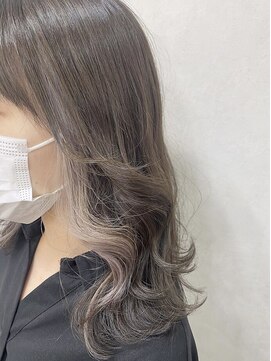 テーラヘアー つくば研究学園店(TELA HAIR) イヤリングカラー×ホワイトベージュ【TELAHAIRつくば研究学園】