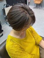 シャルムバイケンジ(Charm.by KENJE)&nbsp;レイヤーカット細めハイライト白髪ぼかし海外レイヤー東京銀座