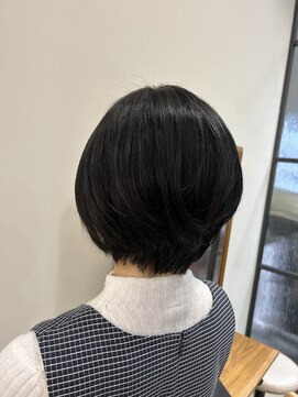 レナークルグラン(LENAHC Le grand) ショートボブ