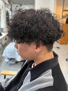 フゥ 宇都宮(FeU) 栃木メンズ波巻きスパイラルパーマシャドウパーマツイストパーマ