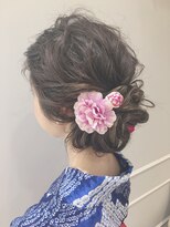 ふんわりオールバックシニヨン