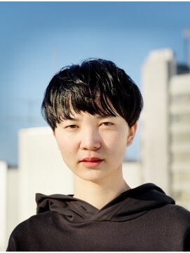 レガーレ(Legare) 黒髪ボーイッシュマッシュショート