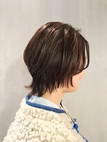 アヴリ(avli) 【avli】20,30代 ウルフ 船橋/船橋駅