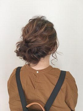 ヘアースパリゾート リアン 燕三条店(Lien) アップヘア_ヘアセット