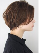 サーカス バイ ビュートリアム 青山(CIRCUS by BEAUTRIUM)&nbsp;耳掛け　前下がり　ショートボブ　手入れ簡単　30代　40代　50代