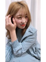 ネイロ 錦糸町(NeiRo)&nbsp;オフィスヘアエアリーミディ黒髪カタログホワイトアッシュ