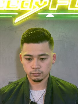 グリーディーフォックス 代々木(Greedy FOX) かき上げヘア/サイドパート/韓国マッシュ/フェードカット/代々木