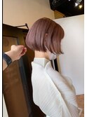ピンクベージュ・ショートボブ