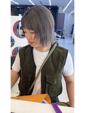 シュウ(shu) ブルーグレー