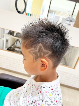 デザイニングヘアードゥ(designing hair Deux) キッズバリアート