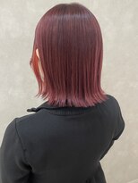 ヴィサージュアクト(VISAGE a.c.t)&nbsp;鮮やかに魅せる！ビビットレッドカラーで一気に垢抜け