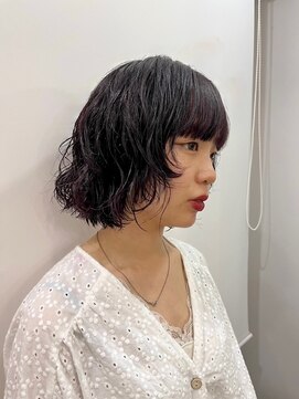 リベルタ 下北沢(liberta) 顔周りレイヤー×ナチュラルパーマボブ