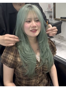 ザ アクネ 岡崎竜美丘店(THE ACNE) ハイレイヤー_バタフライレイヤー