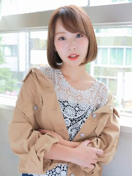 ルティア(Lutia) 流しバング 内巻きワンカール ミルクティーカラー★★