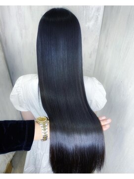 アンフィユヌキャトル(AnFye une Qatll) [AnFye une Qatll」うるつや縮毛矯正＋ジュエリーシステム