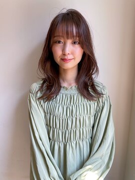 イオエ(ioe) イメチェン/外ハネボブ/ワイドバング/ブルーブラック/美髪