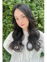 リークフー(Ree cu fuu)&nbsp;10代20代30代40代 センターパートのゆるふわロング2 藤沢