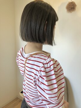 ルヴェール(Le Vert) ボブ × オリーブグレージュ