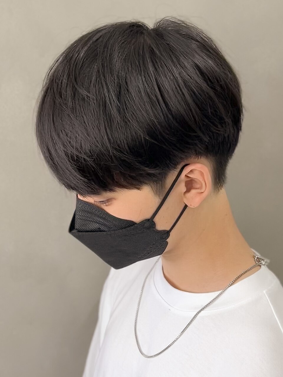 黒髪マッシュナチュラルマッシュメンズヘア韓国ツーブロック