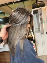 ラフ(LAFF)&nbsp;#バレイヤージュ#グレージュカラー#ボブウルフ#ココアベージュ