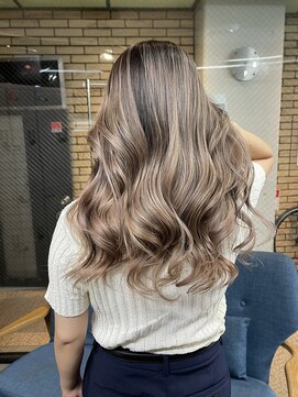 ラフ(LAFF) #バレイヤージュ#グレージュカラー#ボブウルフ#ココアベージュ