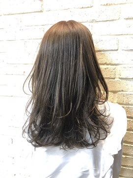 ユーリ(juli) アッシュロングレイヤー