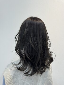 インパークス 駒込店(INPARKS) オリーブカラー［駒込/駒込駅］