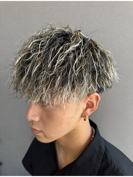 ドープリット(Dope LIT) ソフトツイストパーマ×ホワイトハイライト