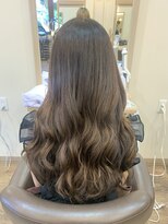 アルターリール(aL ter Rire)&nbsp;デザインカラー/レイヤーカット/ウェットヘア/福原遼華