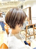美シルエットショートボブスタイル 小顔