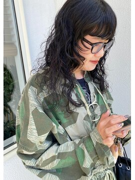 ルレ 本山(Relais) 黒髪ロングパーマヘア