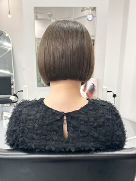 カシェル(cashel) ボブ ブリーチなしベージュ オリーブベージュ