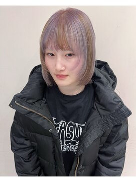 ビューシンサイバシ(VIEW SHINSAIBASHI) デザインカラーハイトーン前髪ぱっつんボブイメチェン10代20代