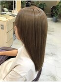 ミルクティーベージュ