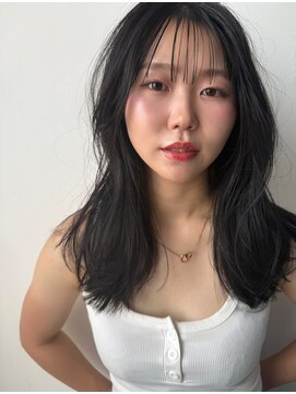 ファムウーマン(Femme woman) ニュアンスストレート