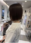 首が綺麗に見えるボブ