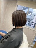 コンパクトボブ×グレージュブラウン