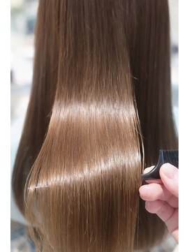 アンジェリコ(Angelico) 大人女性のための艶髪ストレート