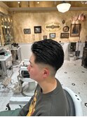【LUDLOW　BLUNT】フェードカット　バーバーヘア　サイドパート