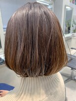 テトヘアー(teto hair) ミルクティベージュ 、前下がりボブ、フレンチボブ
