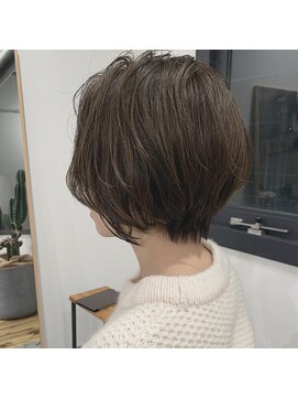 セカンド(2nd) ショートボブ