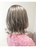 ミルクティーベージュ