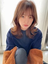 小顔クアンクヘア（くすみブルーミニウルフデジタルパーマ
