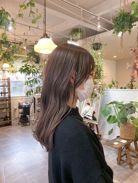 タオ(tao) 透明感な暖色ロング